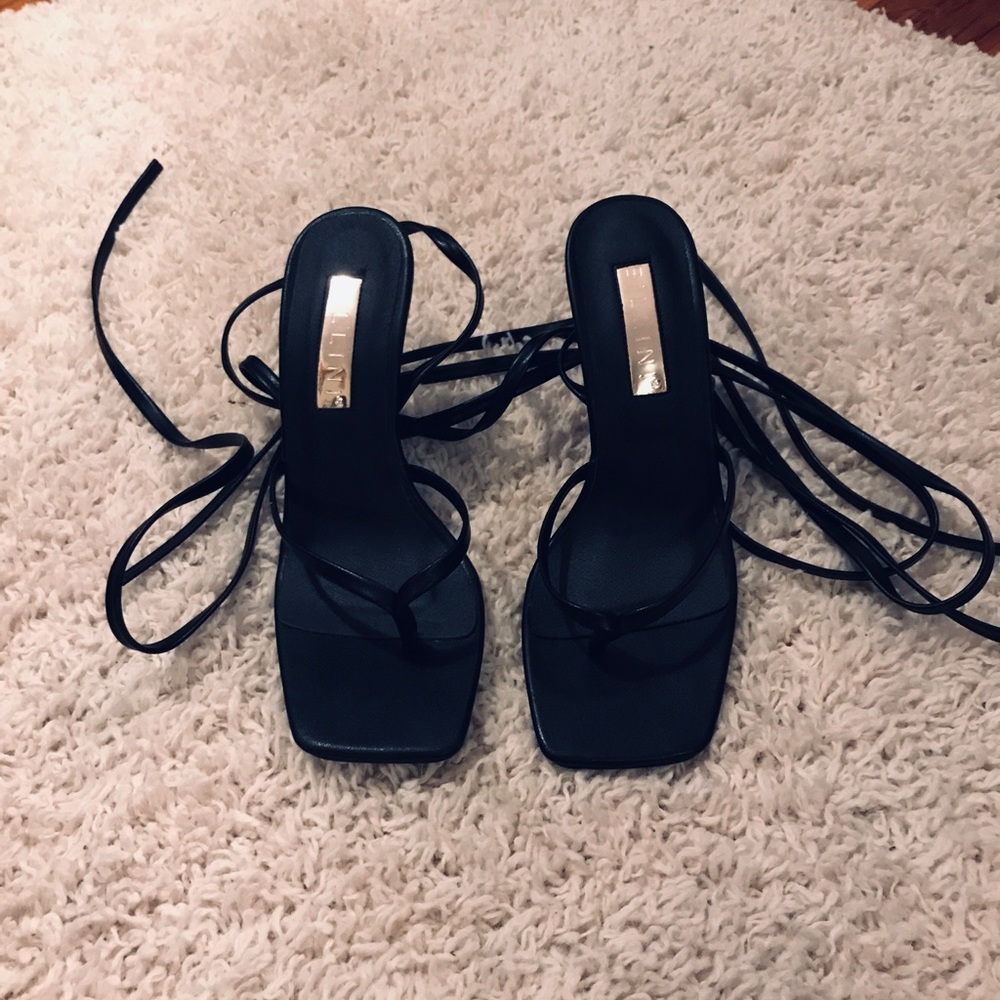Bellini Black strapped Heels